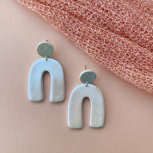 Load image into Gallery viewer, the Sara